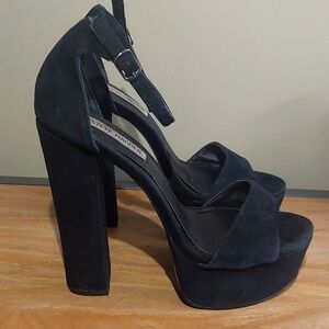Steve Madden Suede Black Chunky Platform Heels Sz 8M